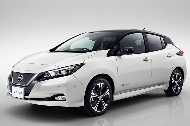 日産リーフ
