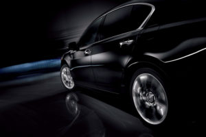 SUITS 織田裕二（甲斐）の車はあの高級車種！（スーツ第1話）